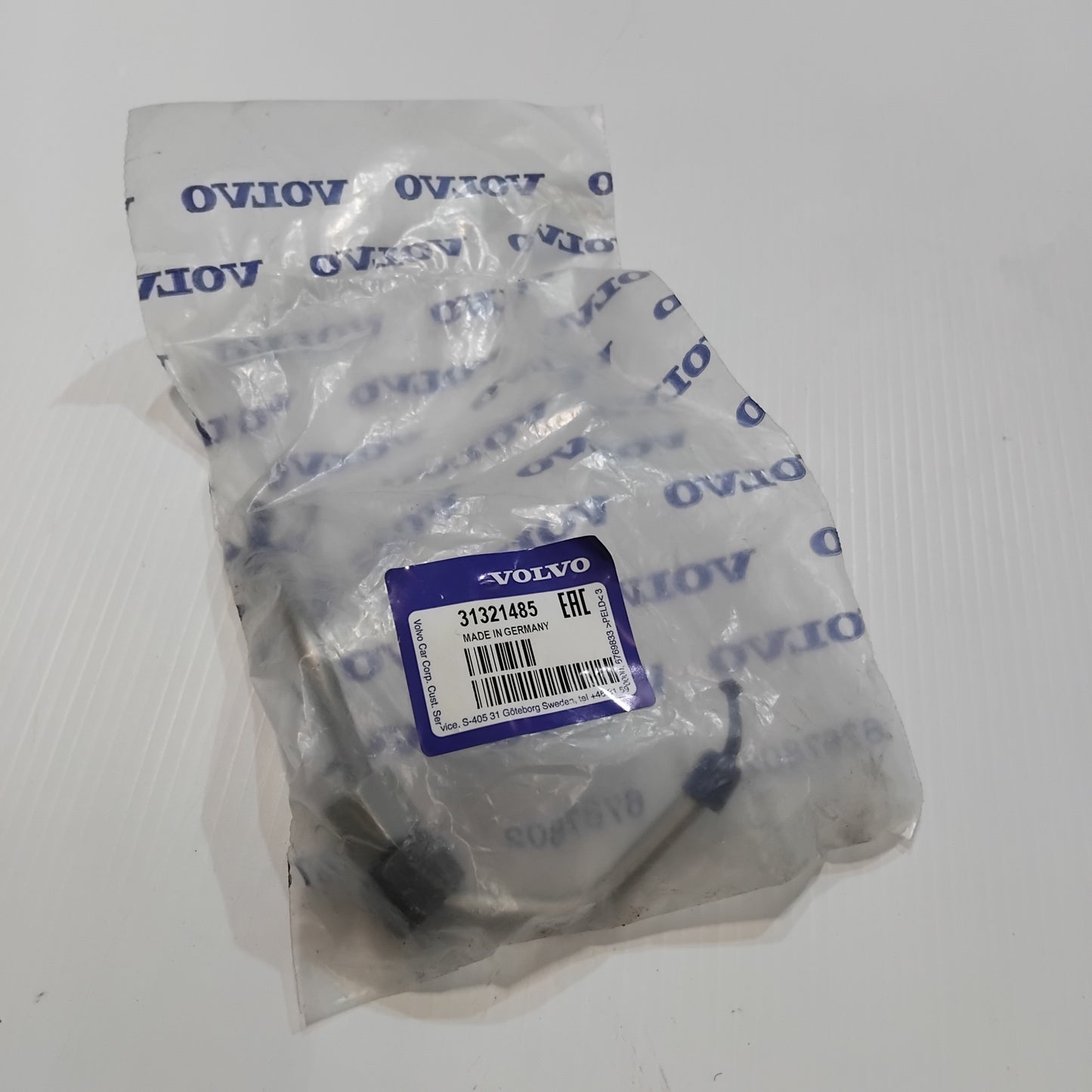 Genuine Volvo Fuel Pipe | 31321485