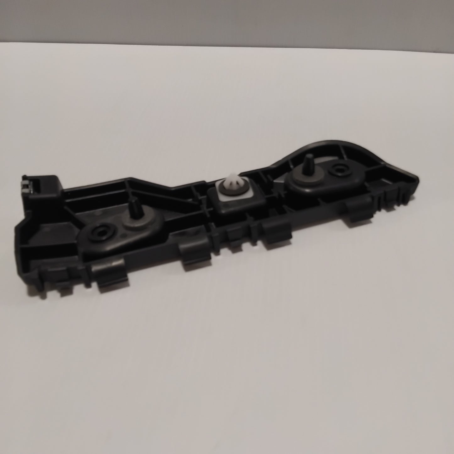 Genuine Ford Bracket - Bumper Mounting | 2398562