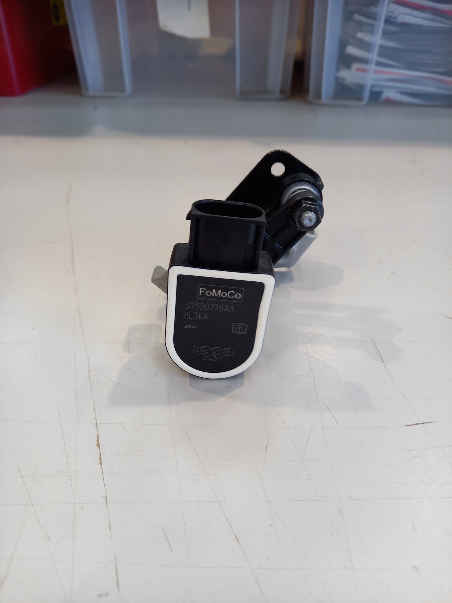 Genuine Volvo Cmp Sensor | 31258180