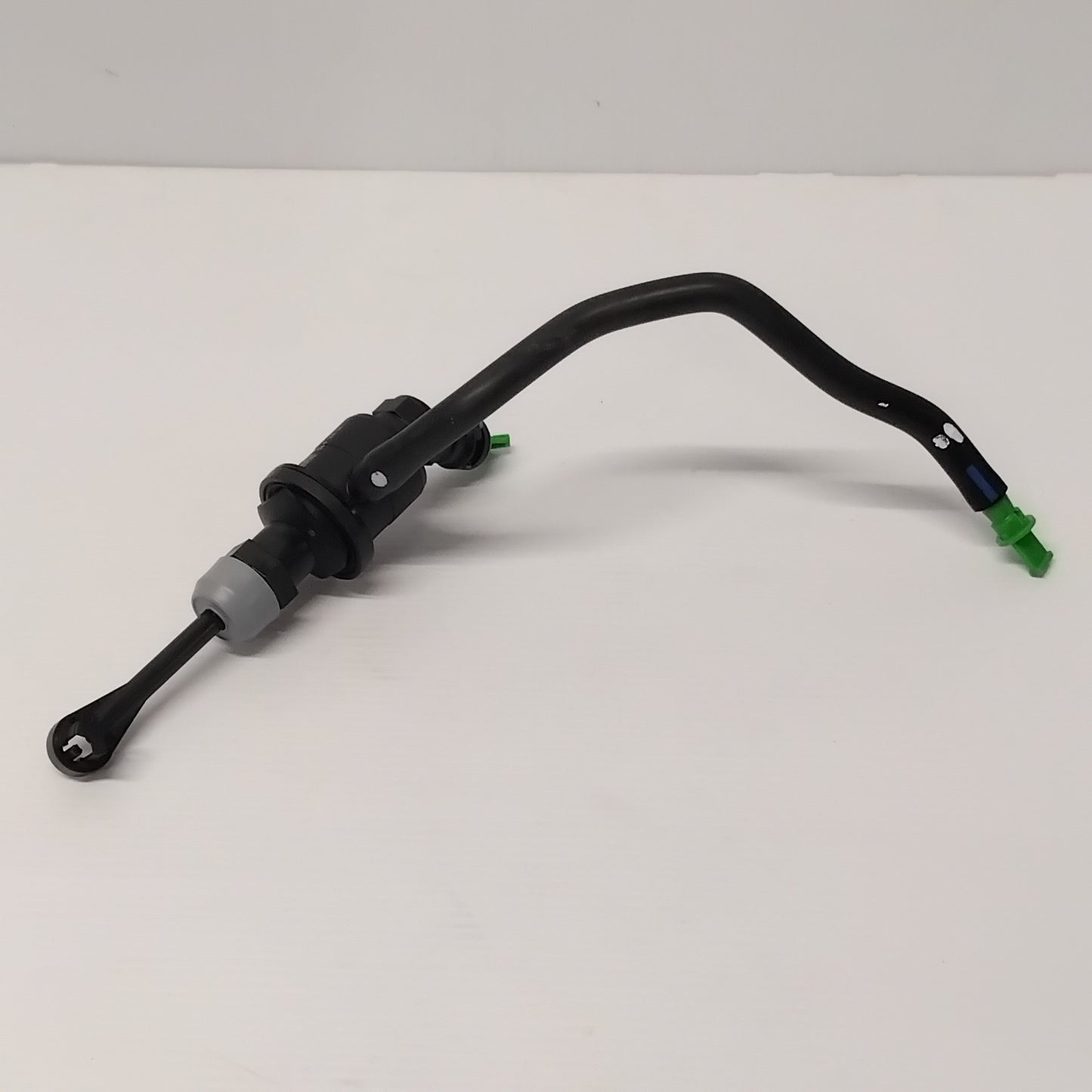 Genuine Clutch Master Cylinder - Nissan Qashqai 2006-2013 | 30610BB30A
