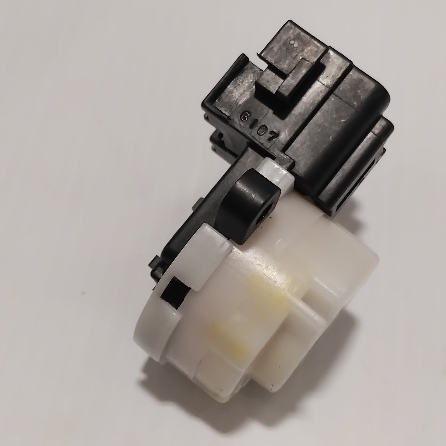 Genuine Suzuki Switch,Lock Set Avk310 | 37111-84M00-000