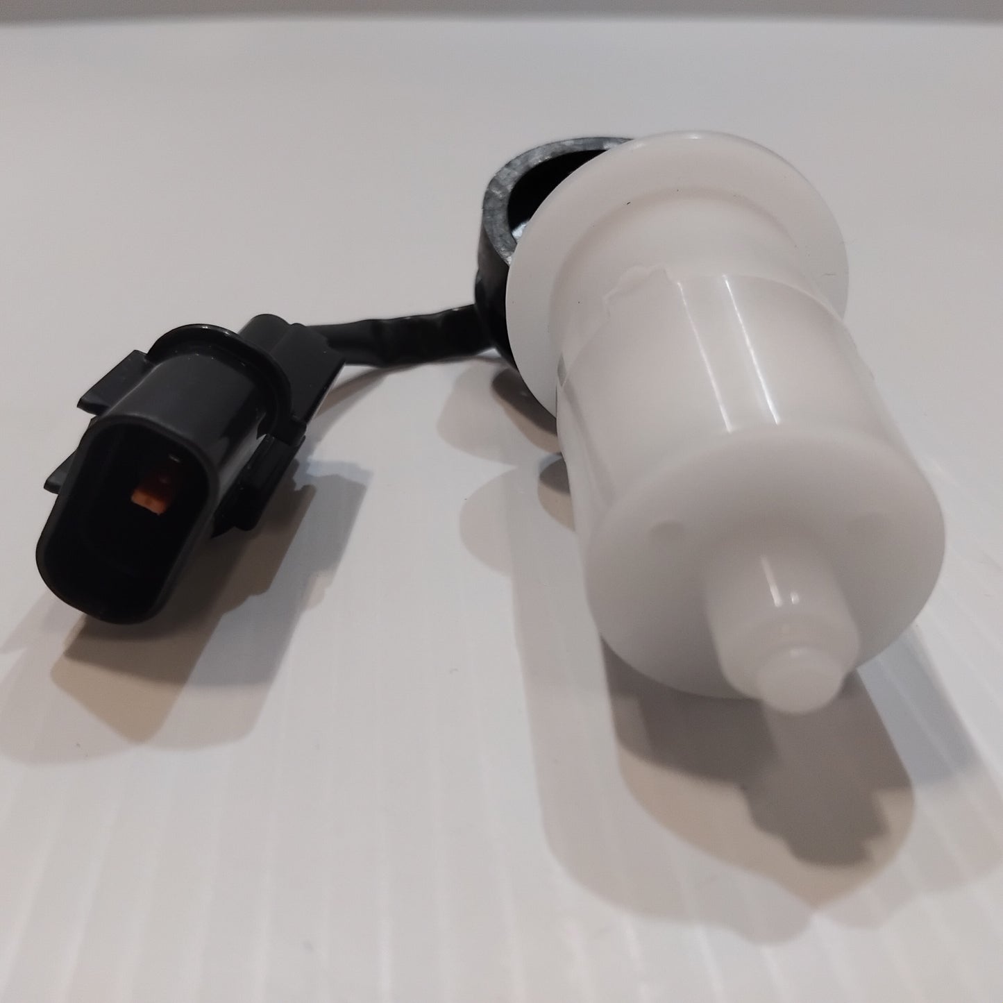 Genuine Windshield Fluid Level Switch - Kia Rio 2011-2017 | 985201W000