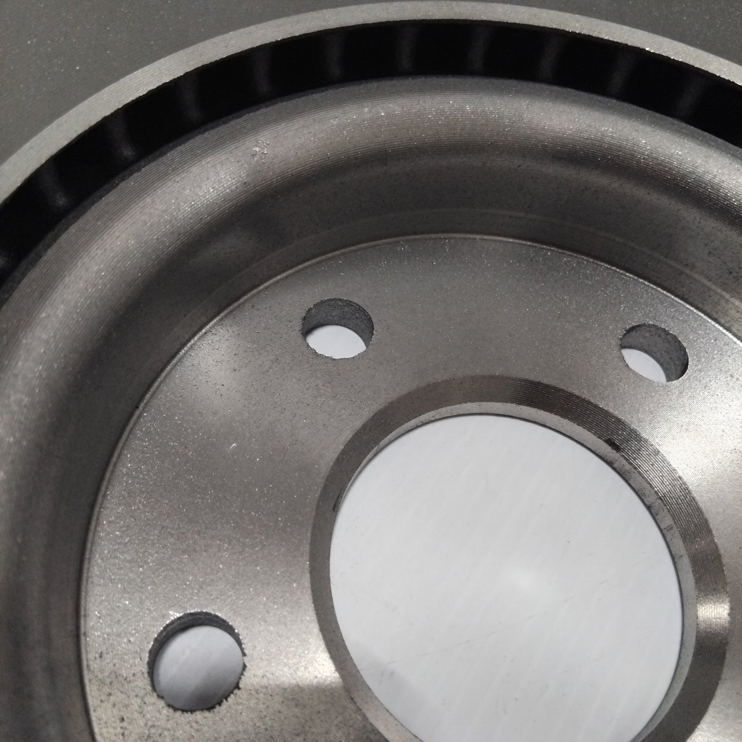 Genuine Front Brake Disc - Volvo V50 | 31471819