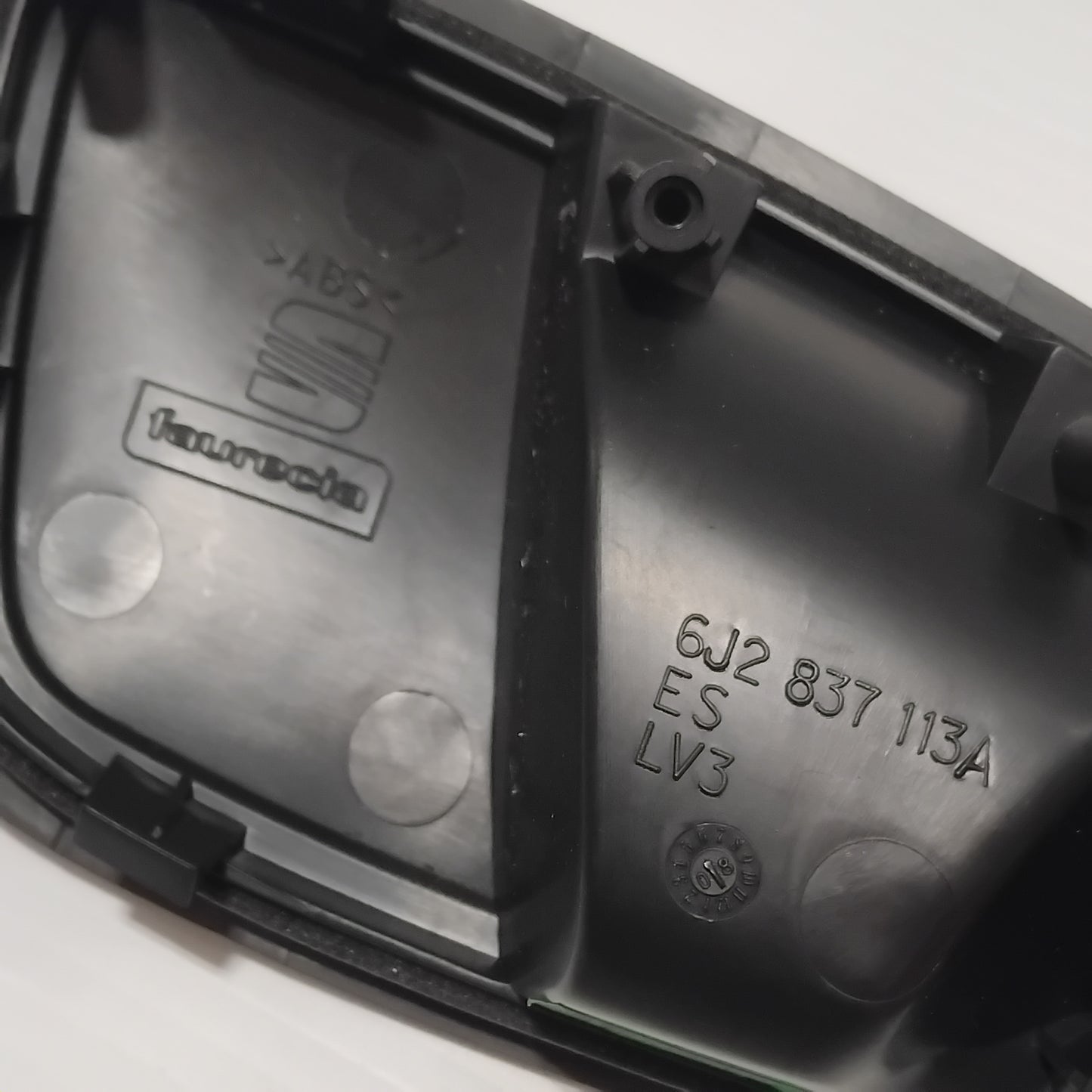 Genuine SEAT Lever | 6J2837113H2ZZ