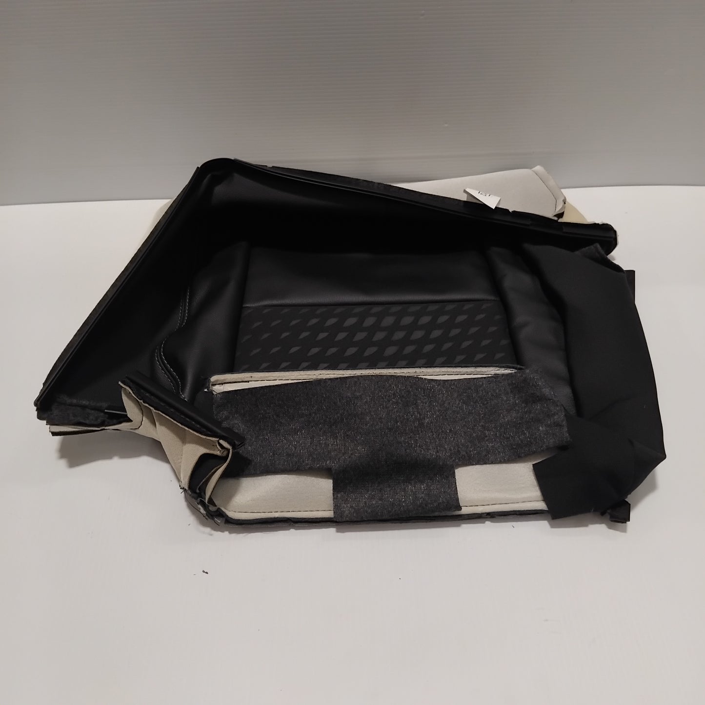 Genuine Seat Cushion Cover - Ford Transit / Tourneo 2018-2023 | 2221722