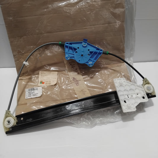 Genuine SEAT Regulator | 8E0839462C