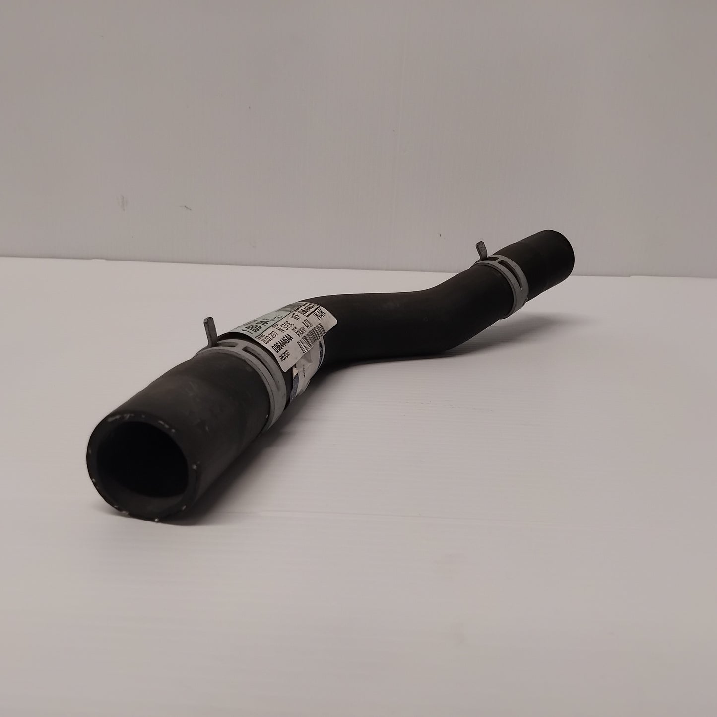 Genuine Upper Radiator Hose - Ford Fiesta 1998-2006 | 1059164