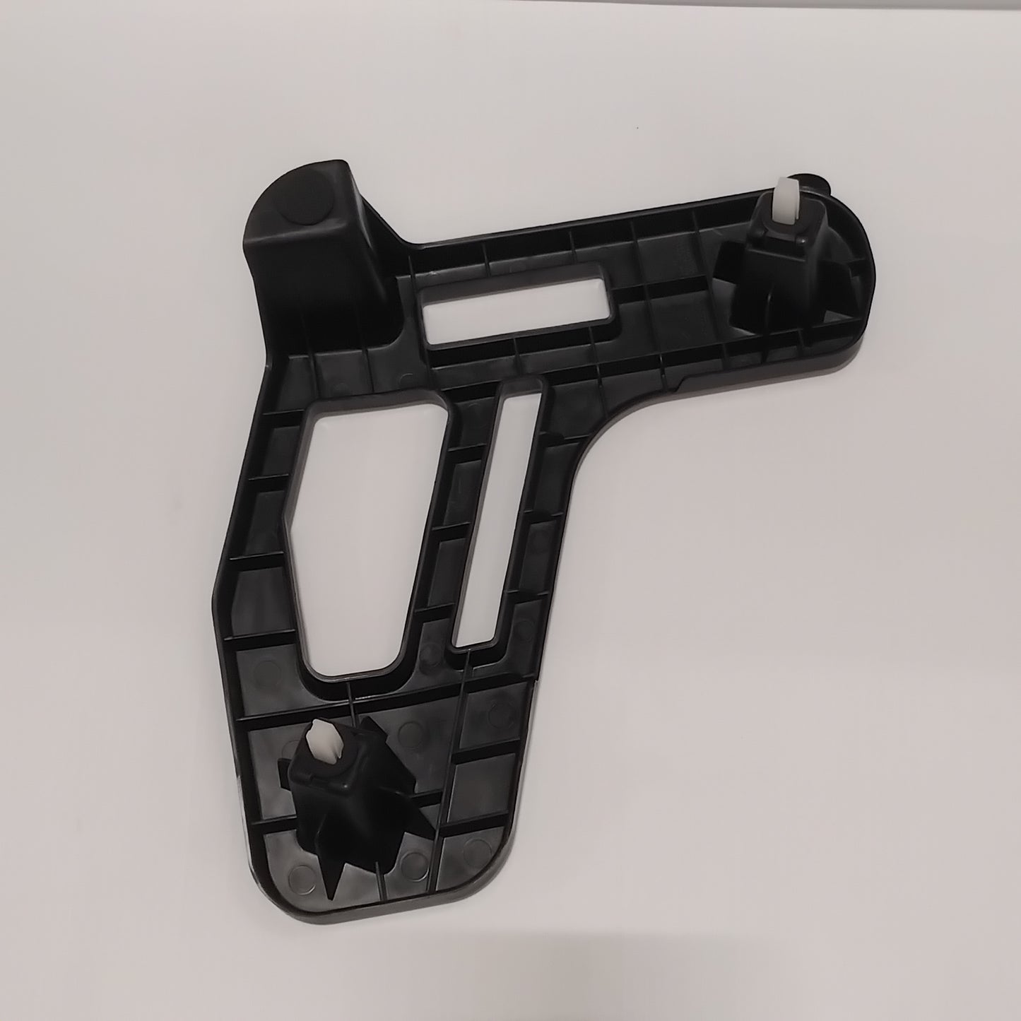 Genuine Kia Reinf-Rr Bumper Cove | 86623A2700
