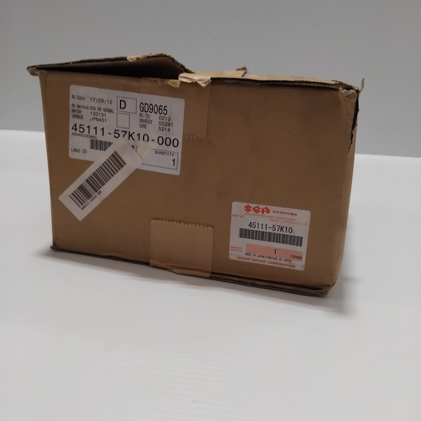 Genuine Suzuki Knuckle Steering R | 45111-57K10-000