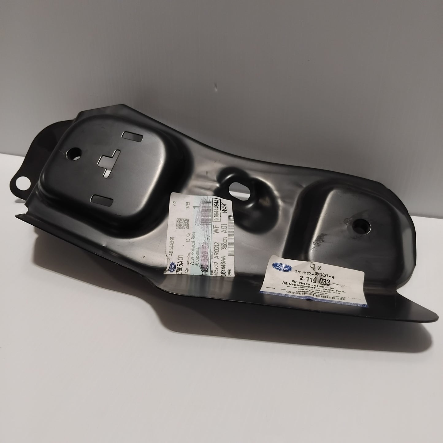 Genuine Ford Reinforcement - Roof Rail | 2119033