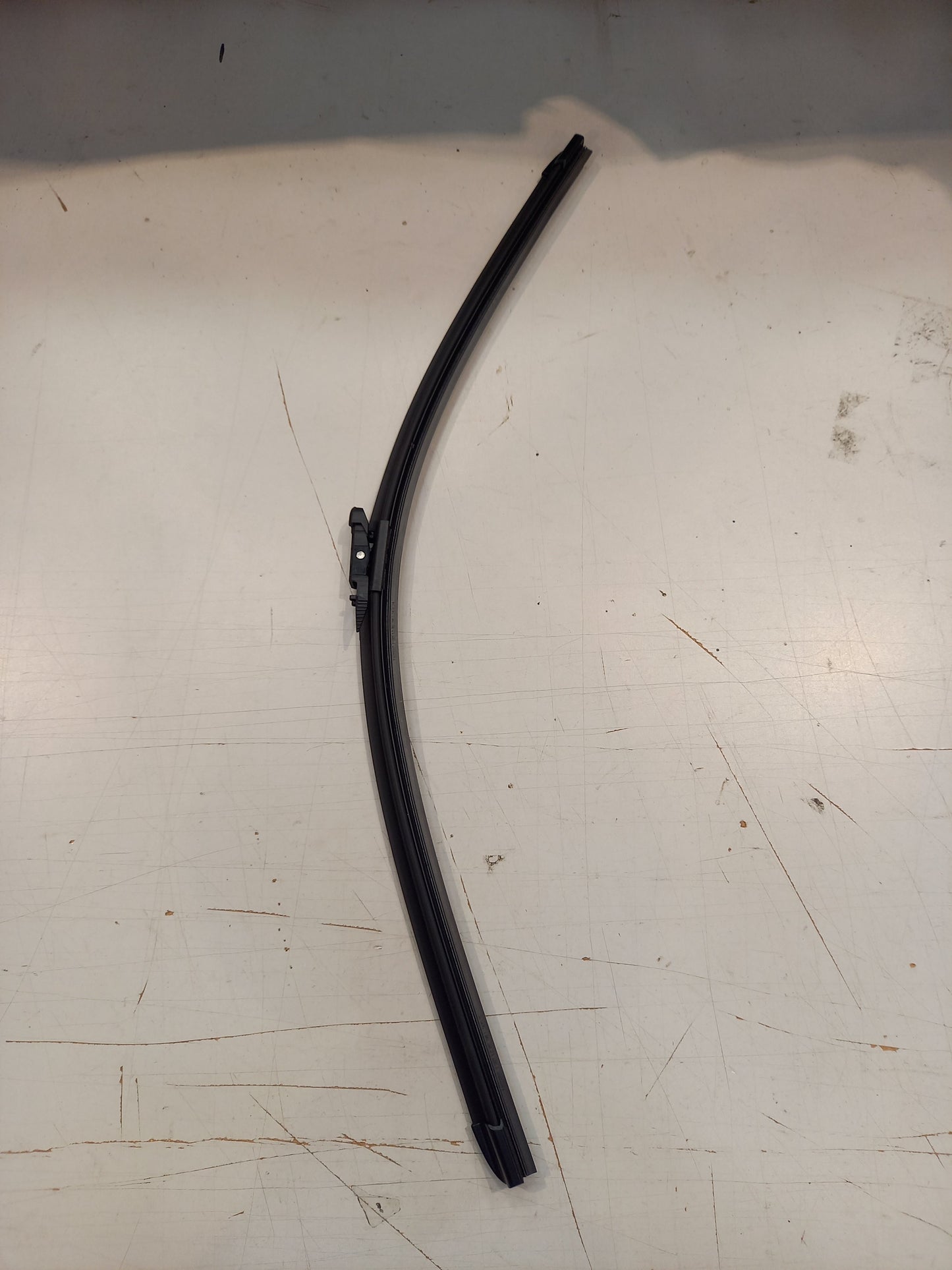 Genuine Ford Blade Assy - Wiper | 2481692