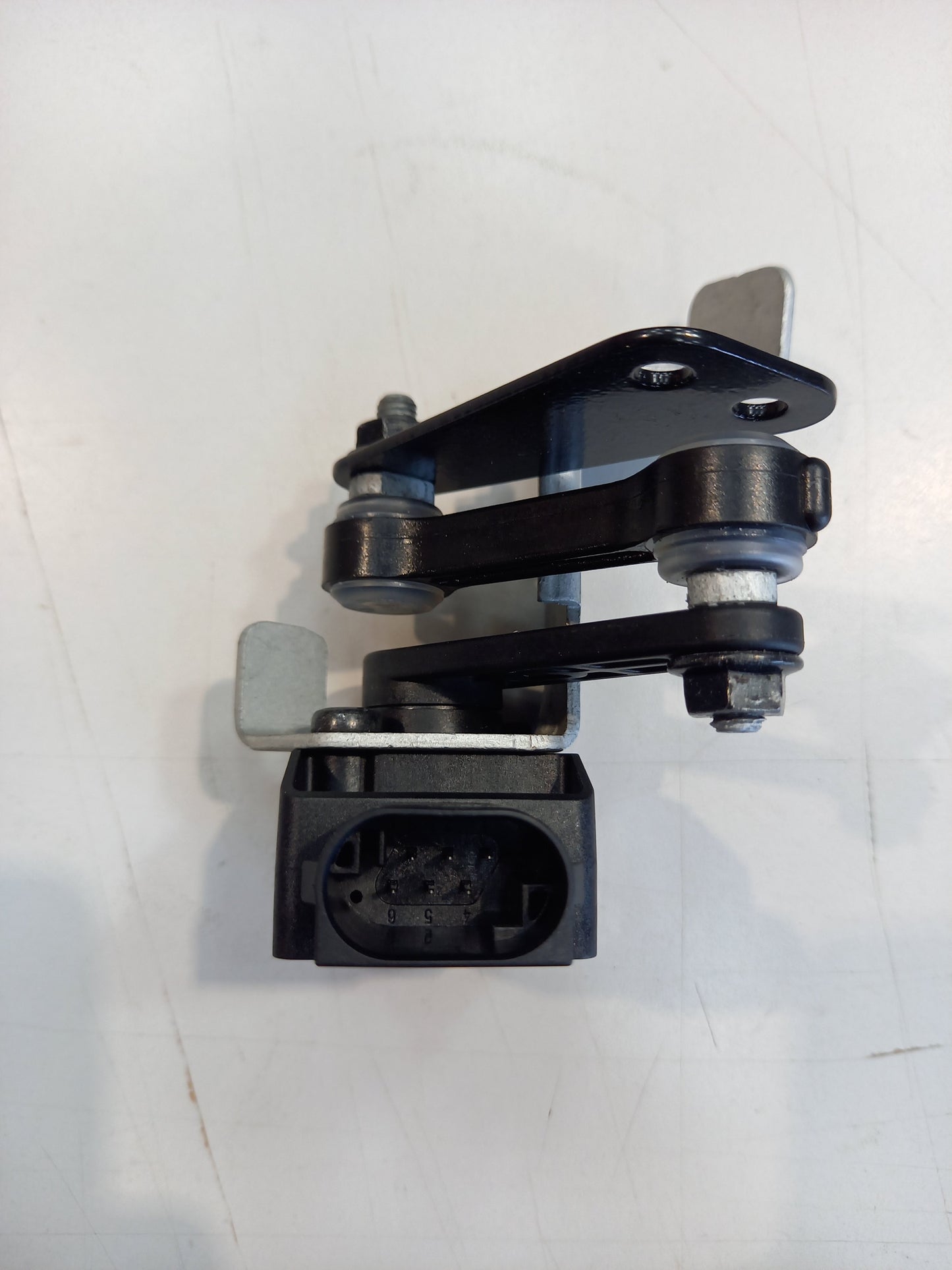 Genuine Volvo Cmp Sensor | 31258180