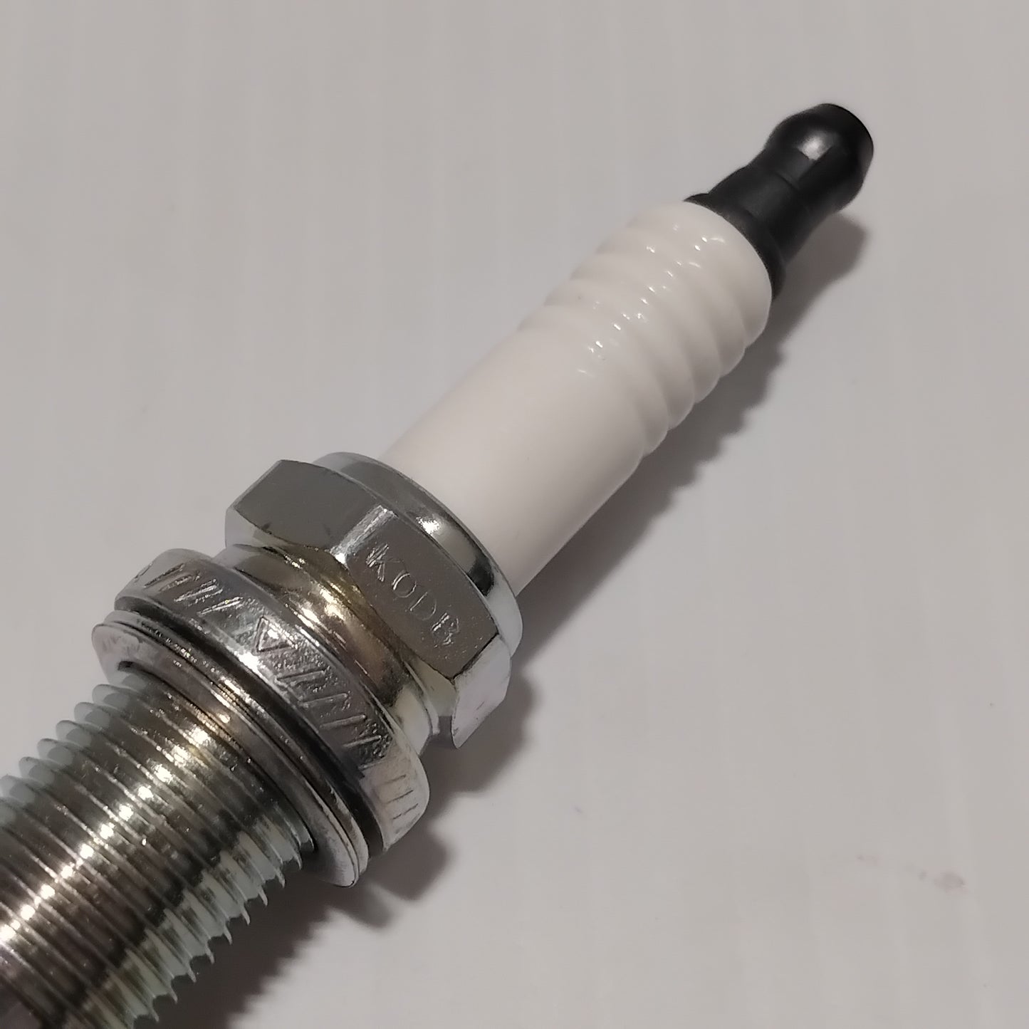 Genuine Hyundai Plug Assy-Spark | 1882311101