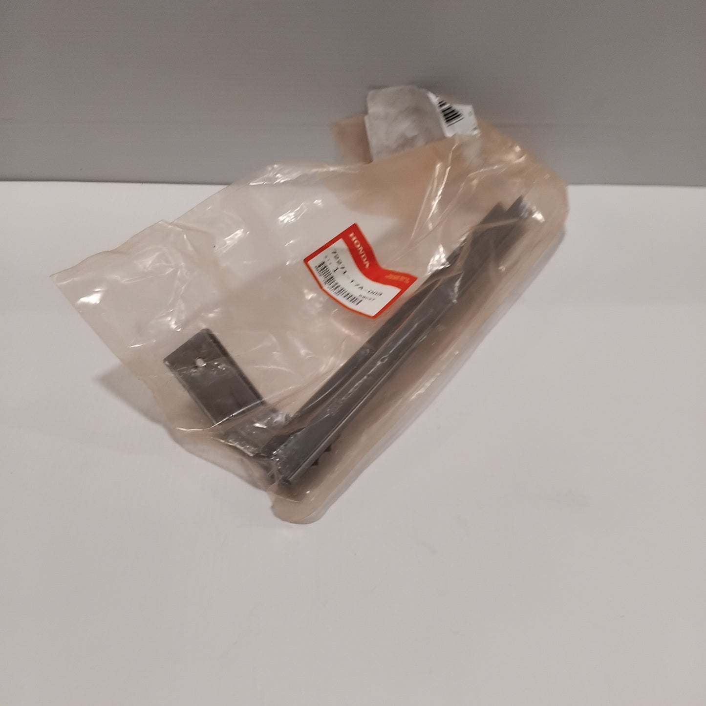 Genuine Honda Sash, L. Fr. Door Center | 72271T7A003