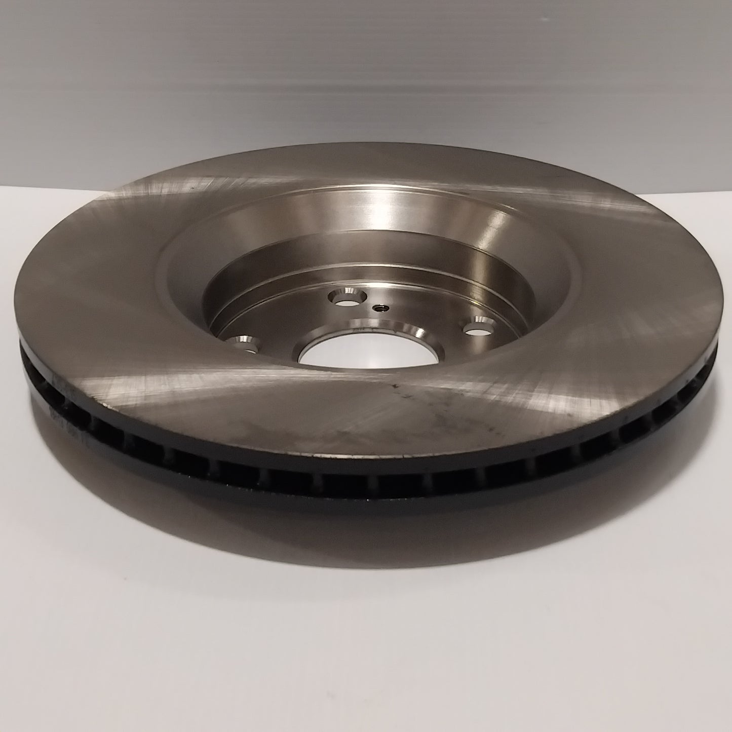 Genuine Front Brake Disc - Toyota Avensis / Versa / Auris | 43512-02190