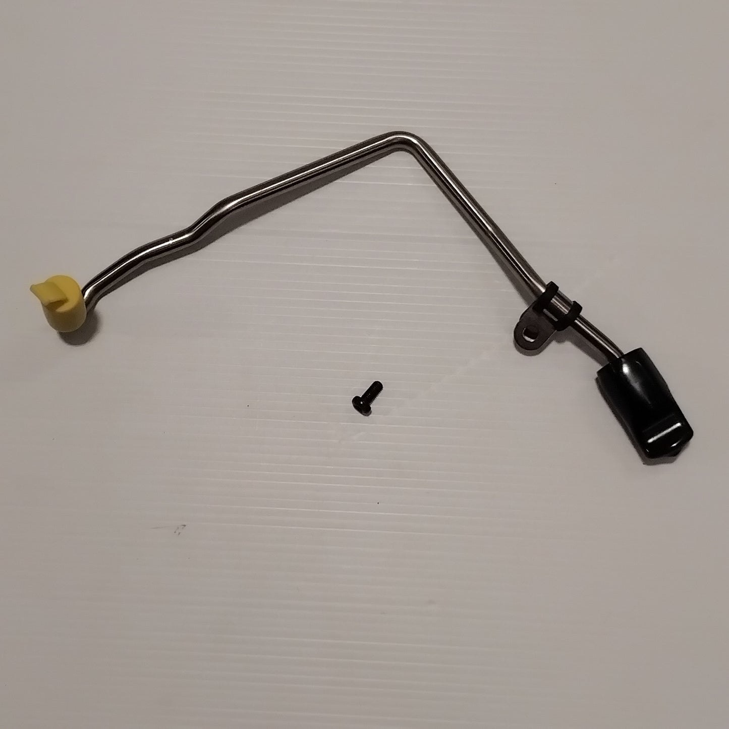 Genuine Volvo Oil Pipe | 32339779