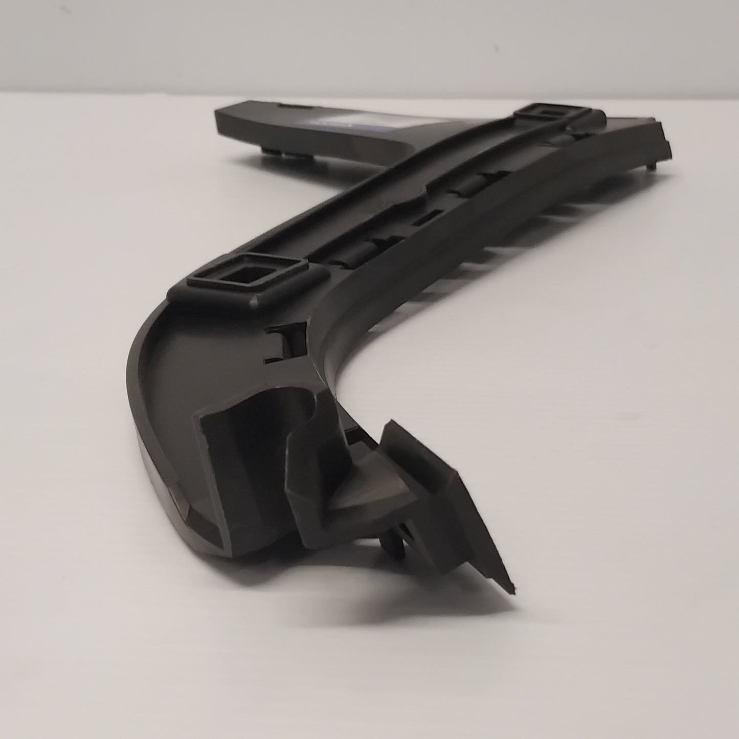 Genuine Volvo Bracket | 31290702