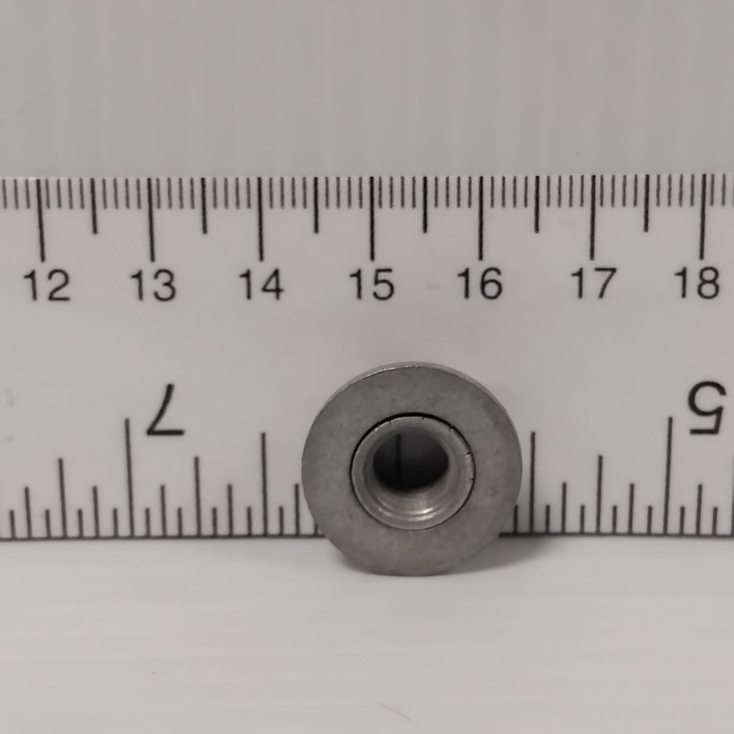 Genuine Ford Nut And Washer Assy - Hex. | 1690590