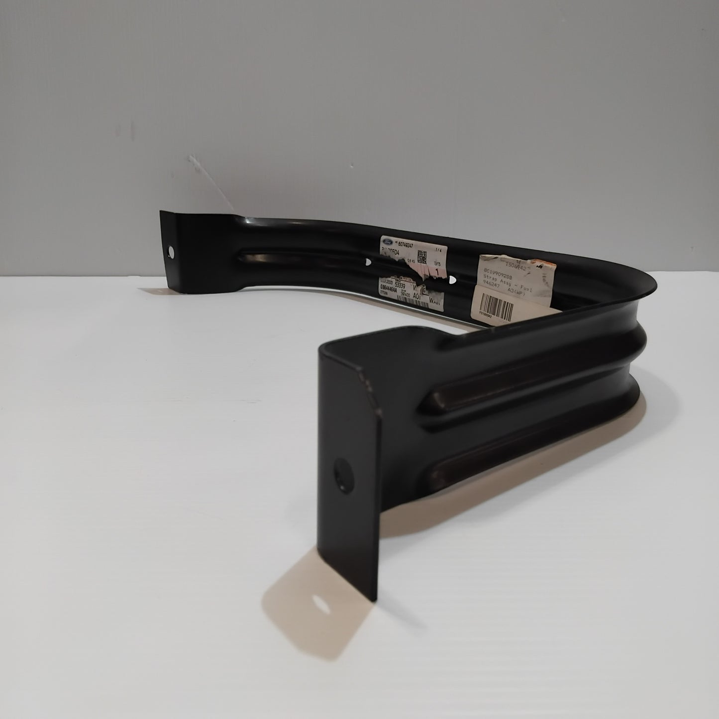 Genuine Ford Strap Assy - Fuel Tank | 1506942