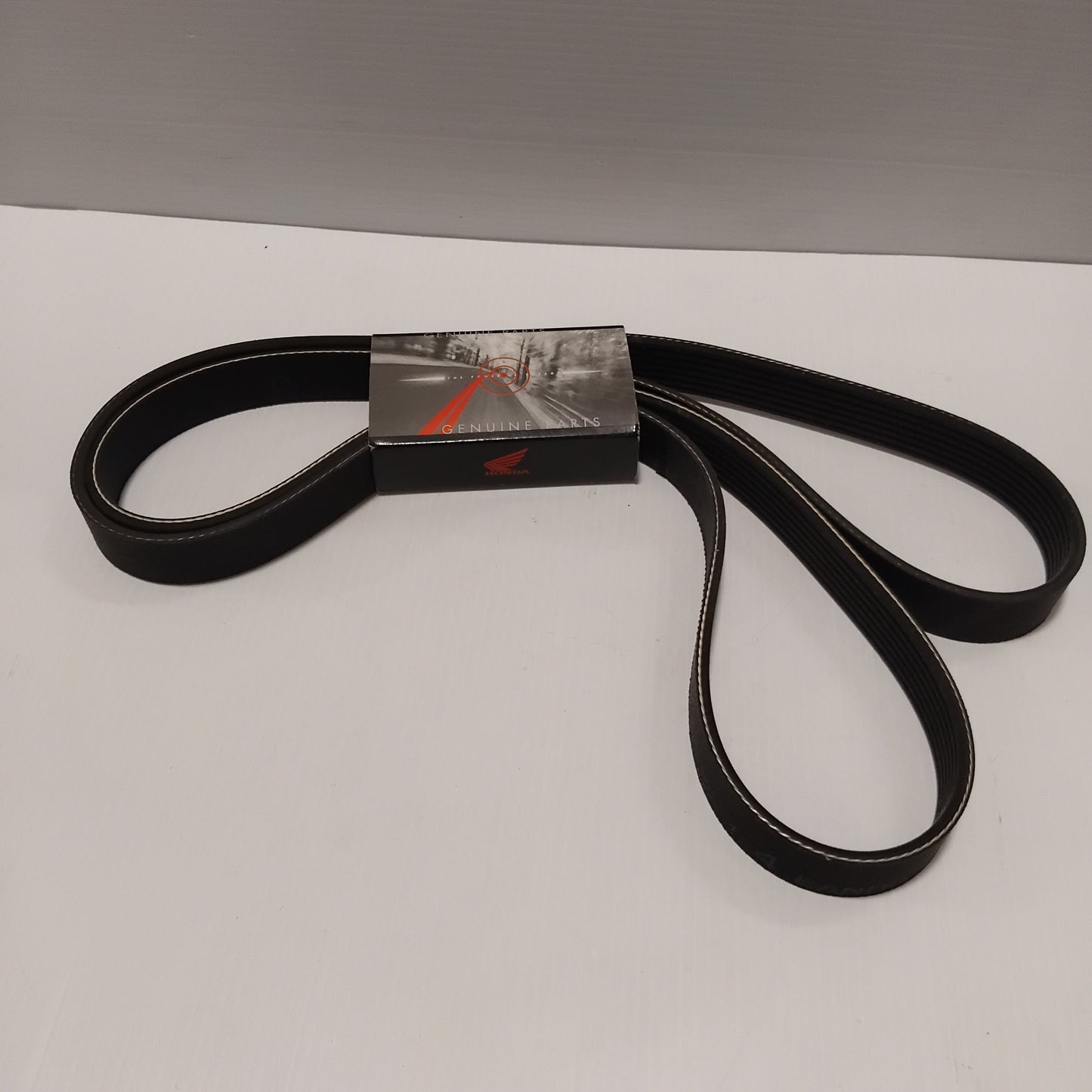 Genuine Alternator Belt - Honda Fr-V 2.2 Diesel 2005-2009 | 04301RBD305