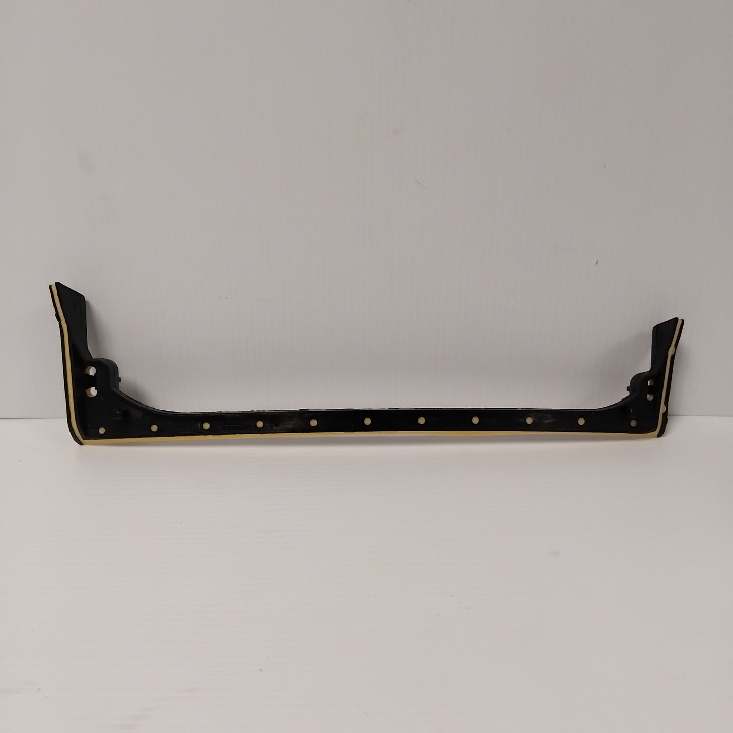 Genuine Left Lower Body Side Panel Seal - Ford Transit 2014- | 1847574