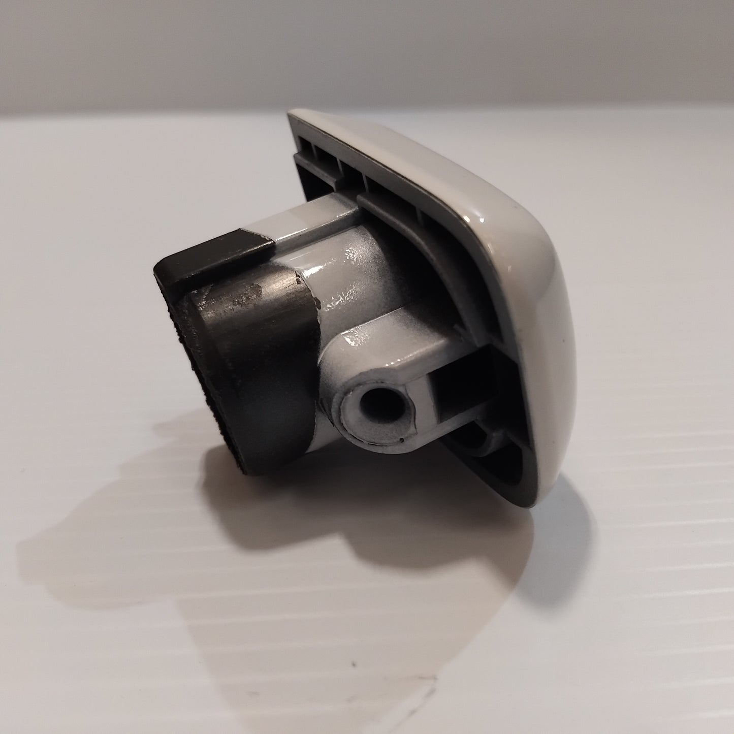 Genuine Volvo Cover | 39998268