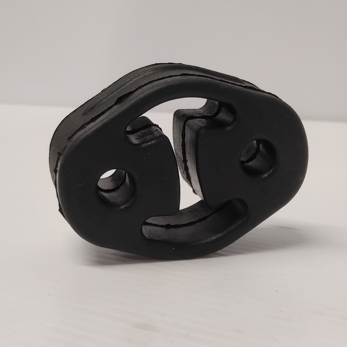 Genuine Ford Insulator - Rubber | 1118218