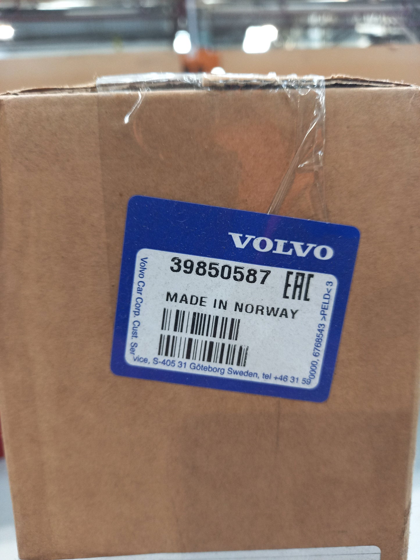 Genuine Volvo Gcp Cover | 39850587