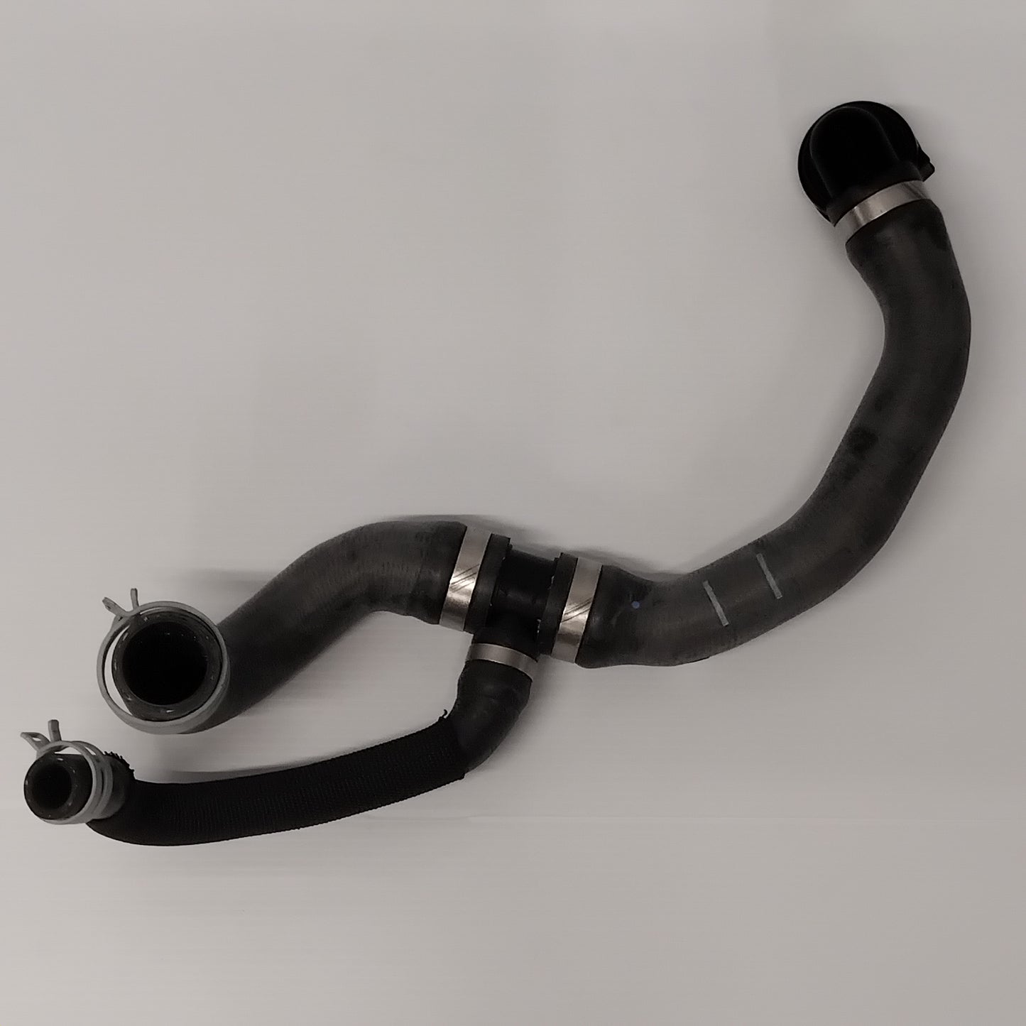 Genuine Volvo Radiator Hose | 31338597