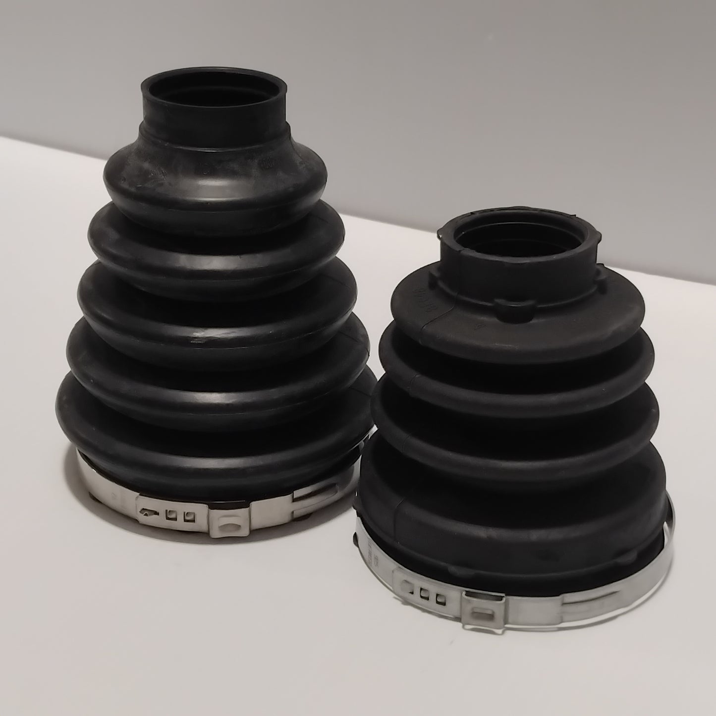Genuine Ford Kit - Boot | 1692087