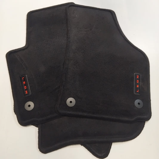 Genuine SEAT Foot Mat | 1P1061675041