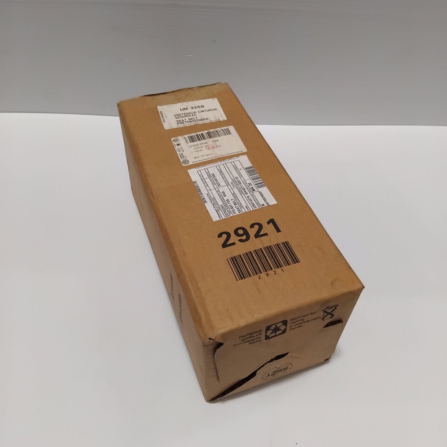 Genuine SEAT Seat Belt | 1P2857705RAA