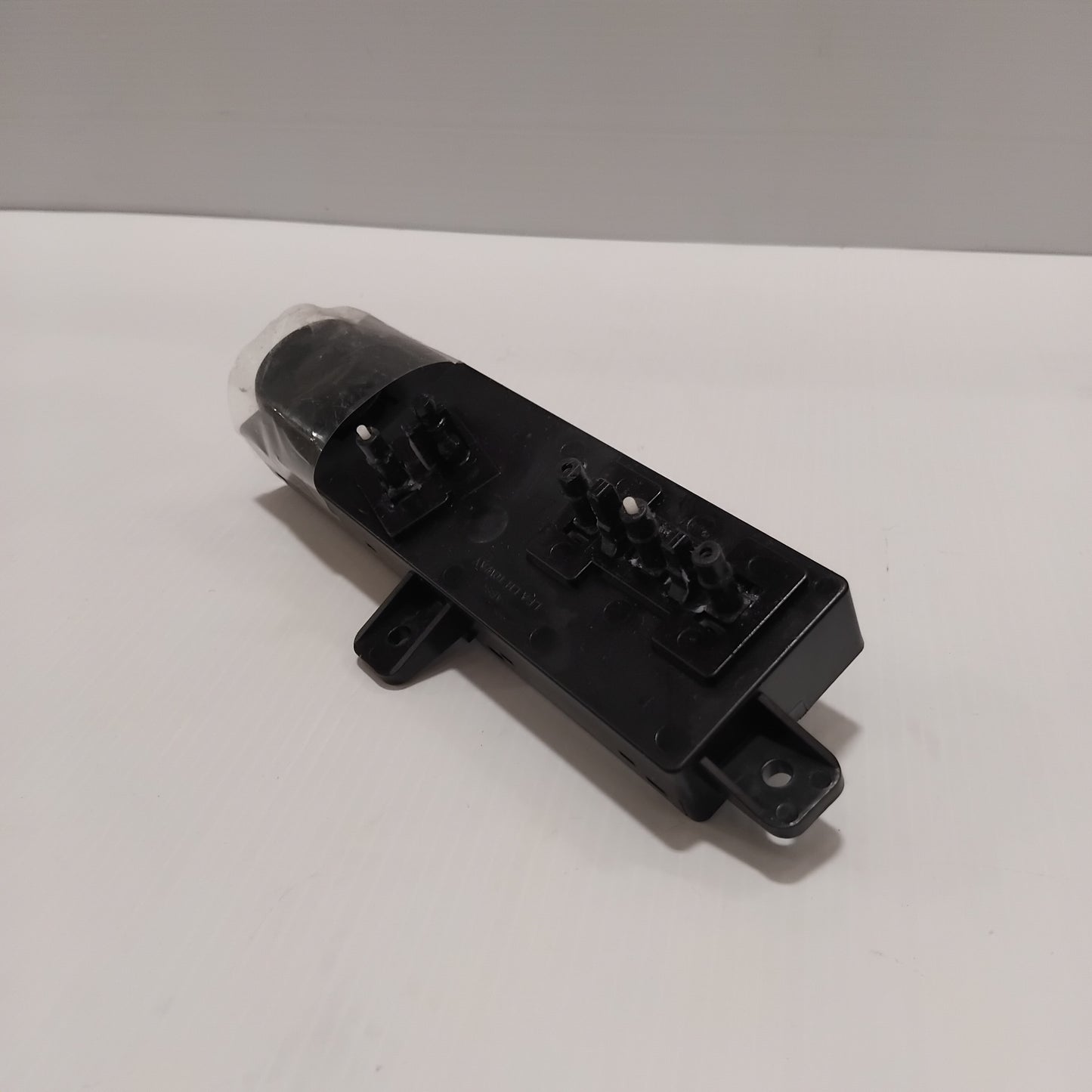 Genuine Front Left Seat Switch - Kia Optima 2015-2019 | 88193D4010WK