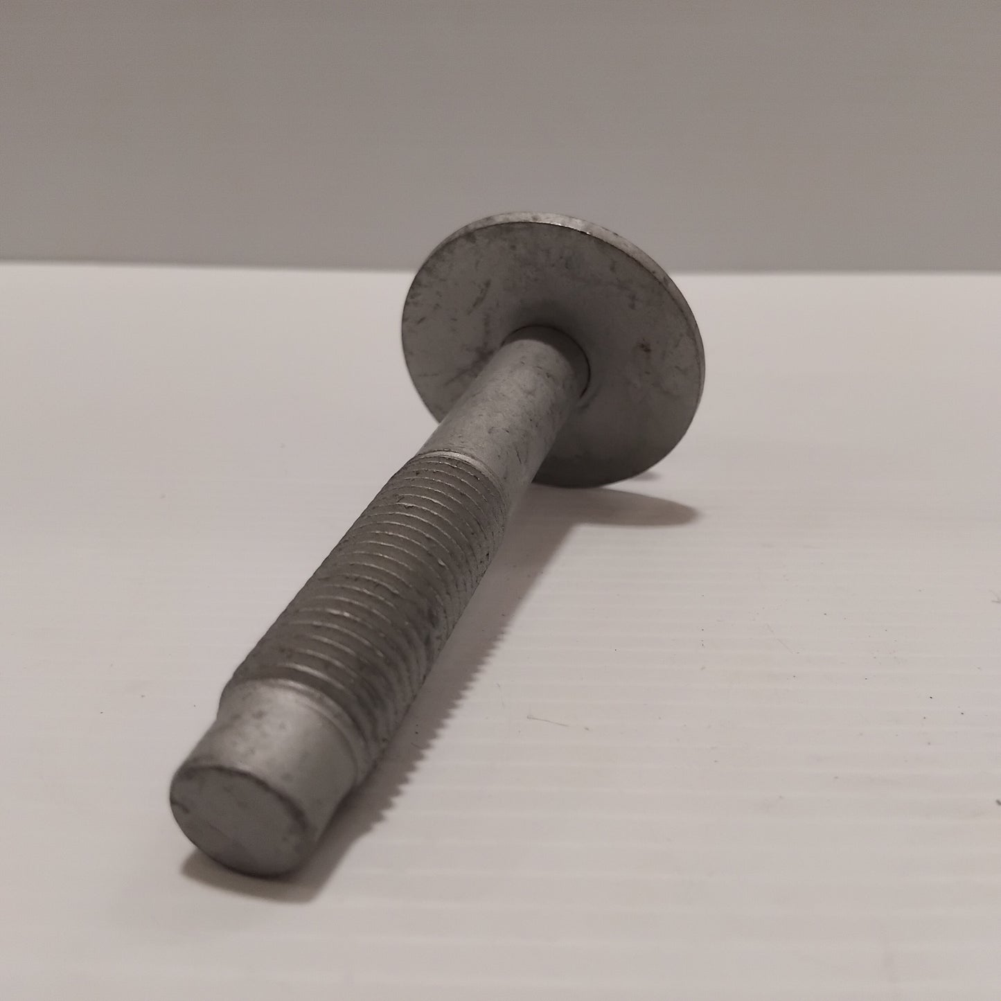 Genuine Volvo Sems Screw | 30760001