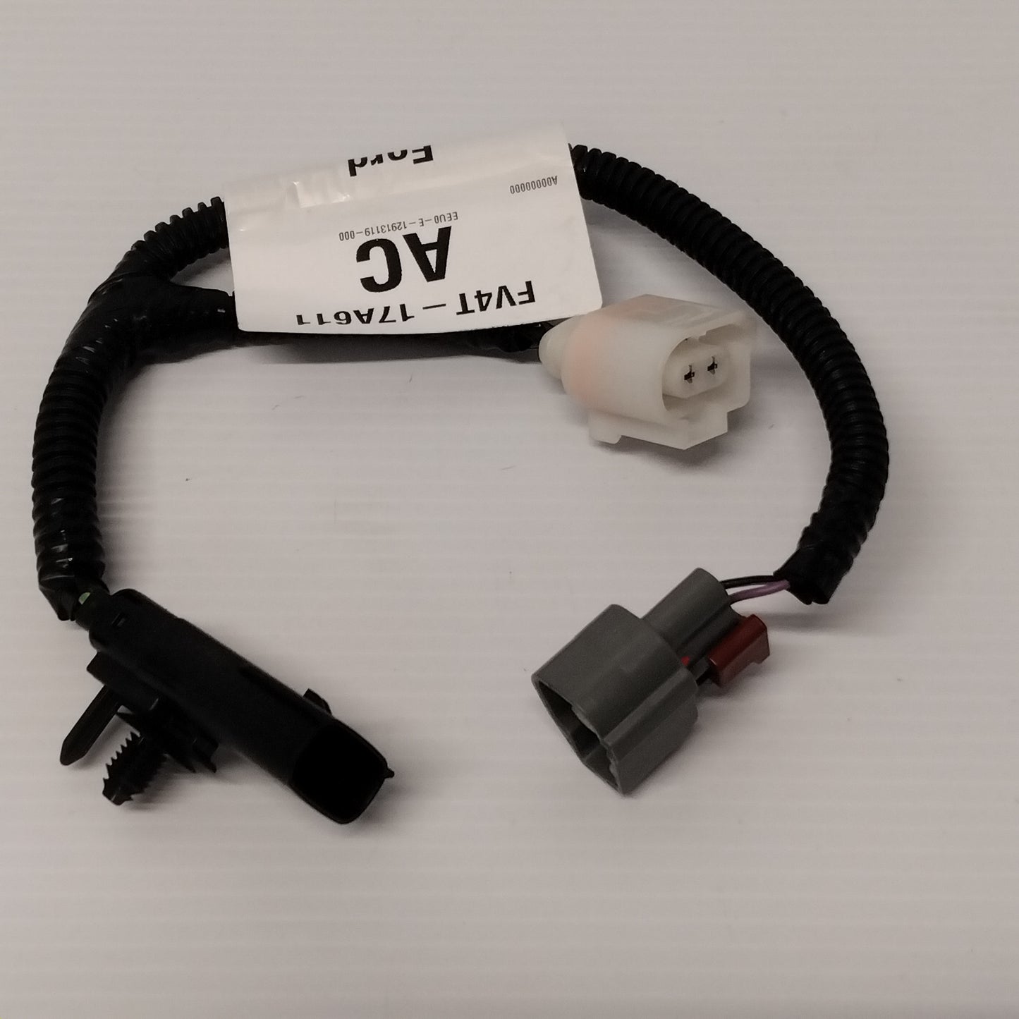 Genuine Jumper Wire with Headlamp Washer - Ford Kuga 2015-2020 | 1901823