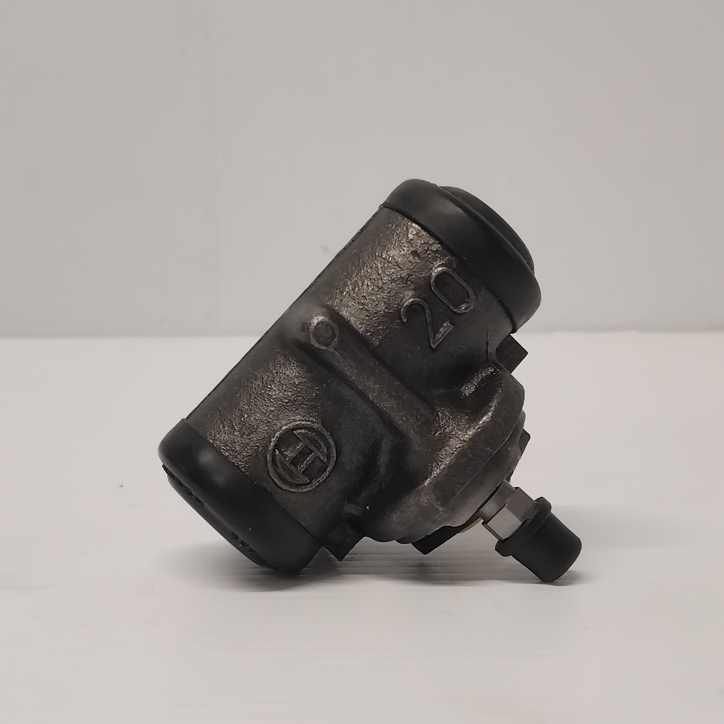 Genuine Rear Brake Cylinder - Ford KA 2008-2010 | 1554724