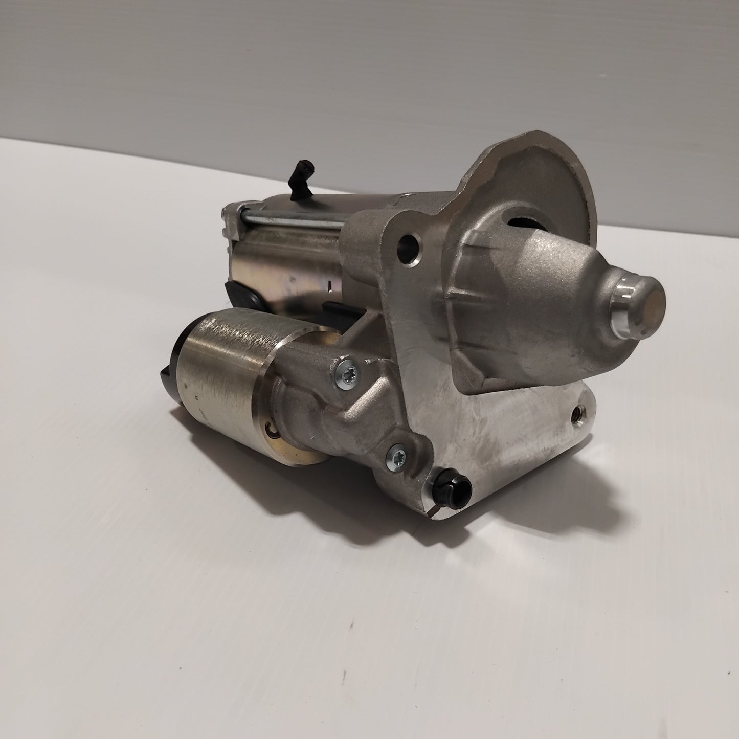 Genuine Starter Motor - Ford Fiesta 2001-2012 Diesel 1.6 | 1762873