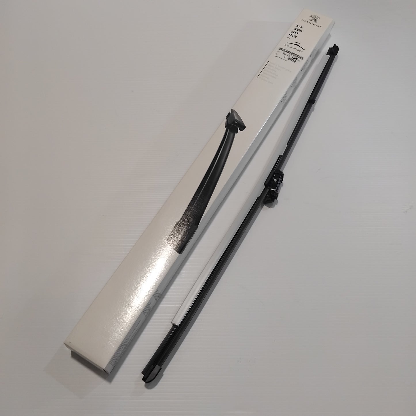 Front Right - Wiper Blade - Peugeot 2008 2013-2019 | 1613158280