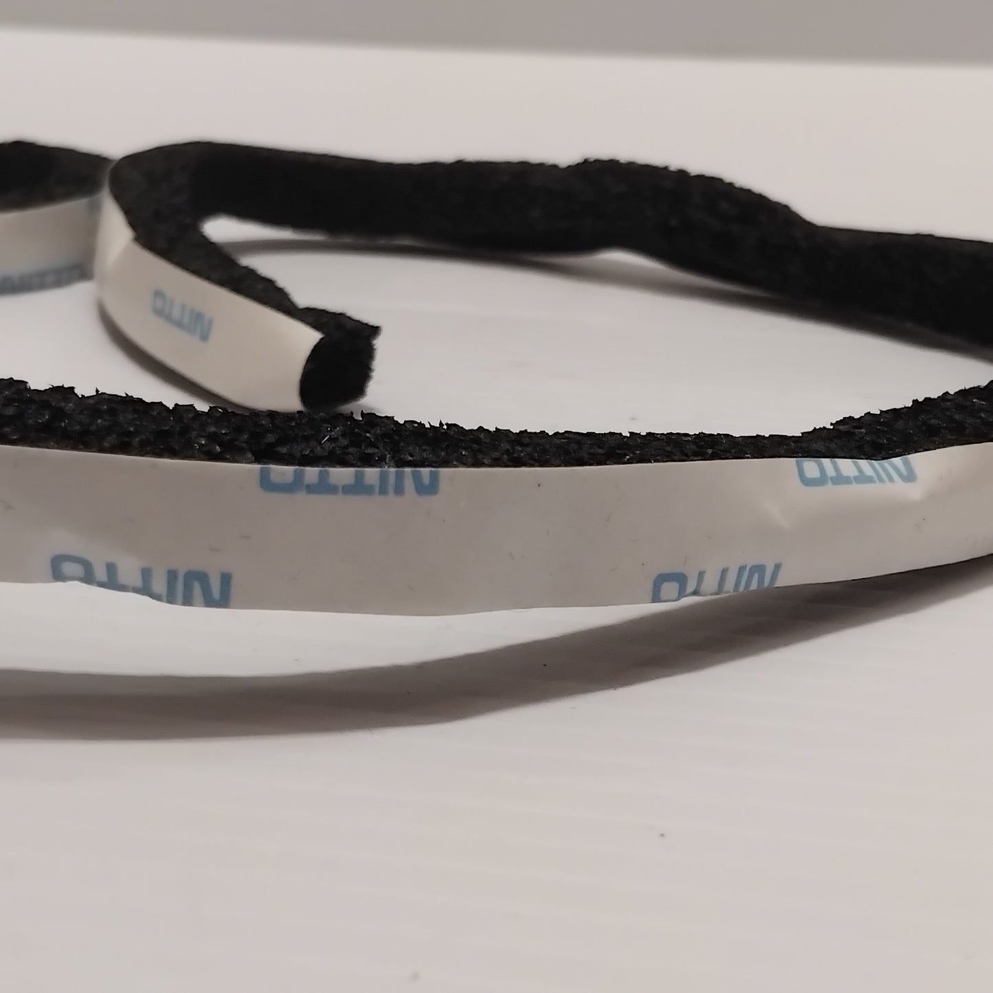 Genuine Ford Seal | 5206546