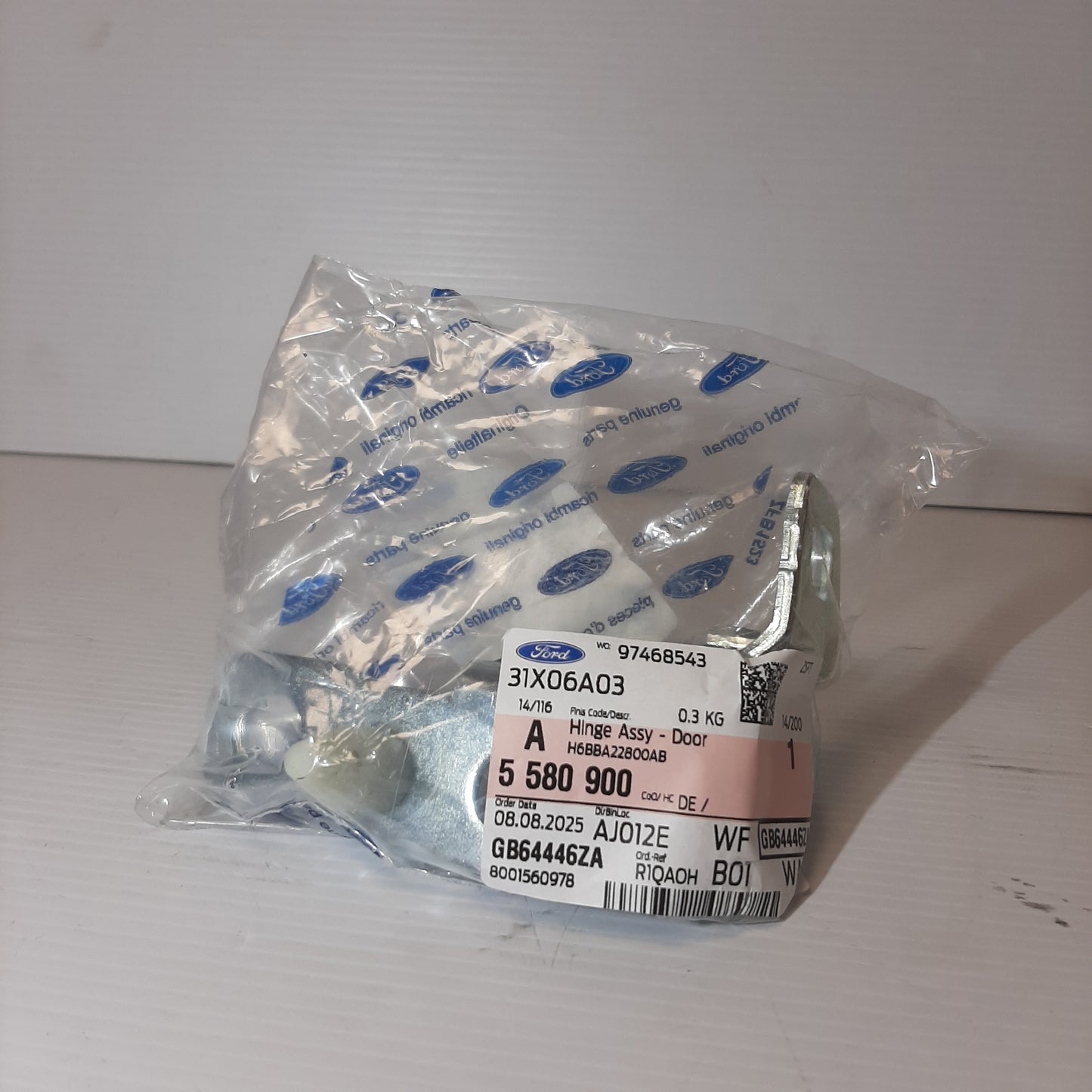 Genuine Ford Hinge Assy - Door | 5580900