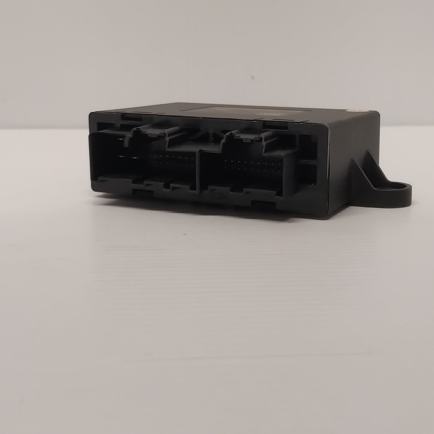 Genuine Ford Control Unit | 2289091