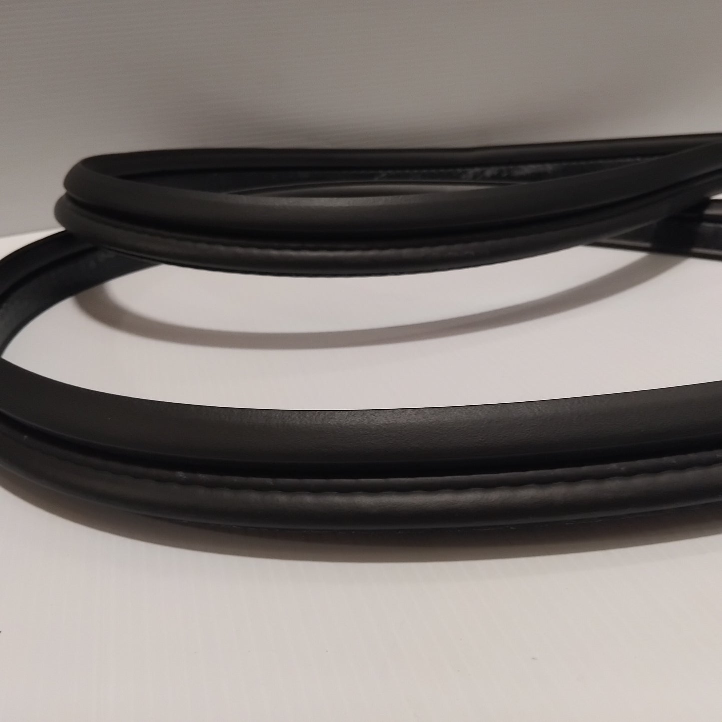 Genuine Nissan Weatherstrip-Ba | 908303VV0A