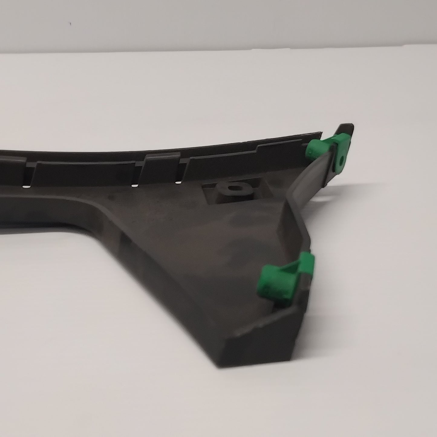 Genuine Volvo Bracket | 31290702