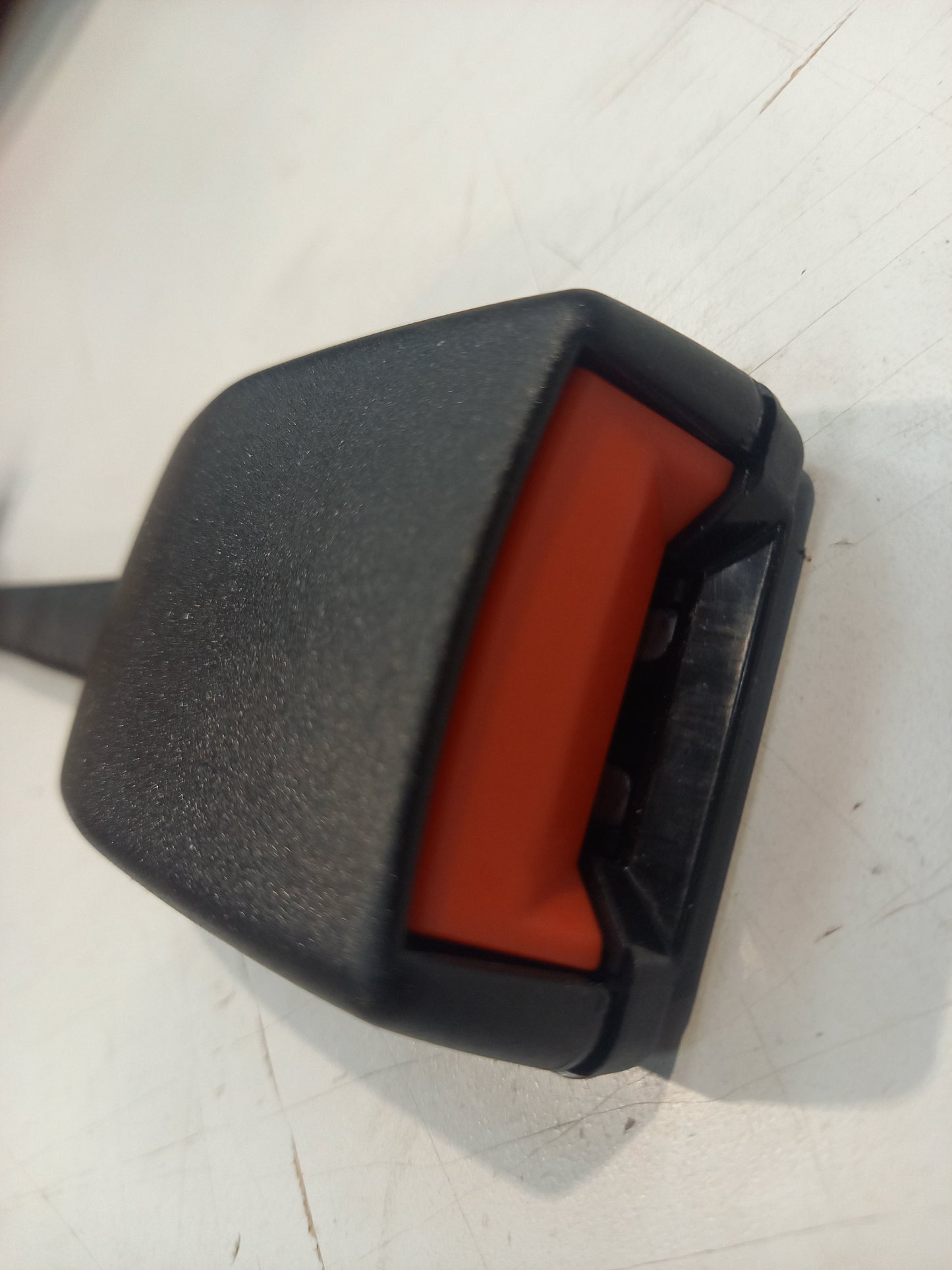 Genuine Ford Buckle Assy - Seat Belt | 1142585