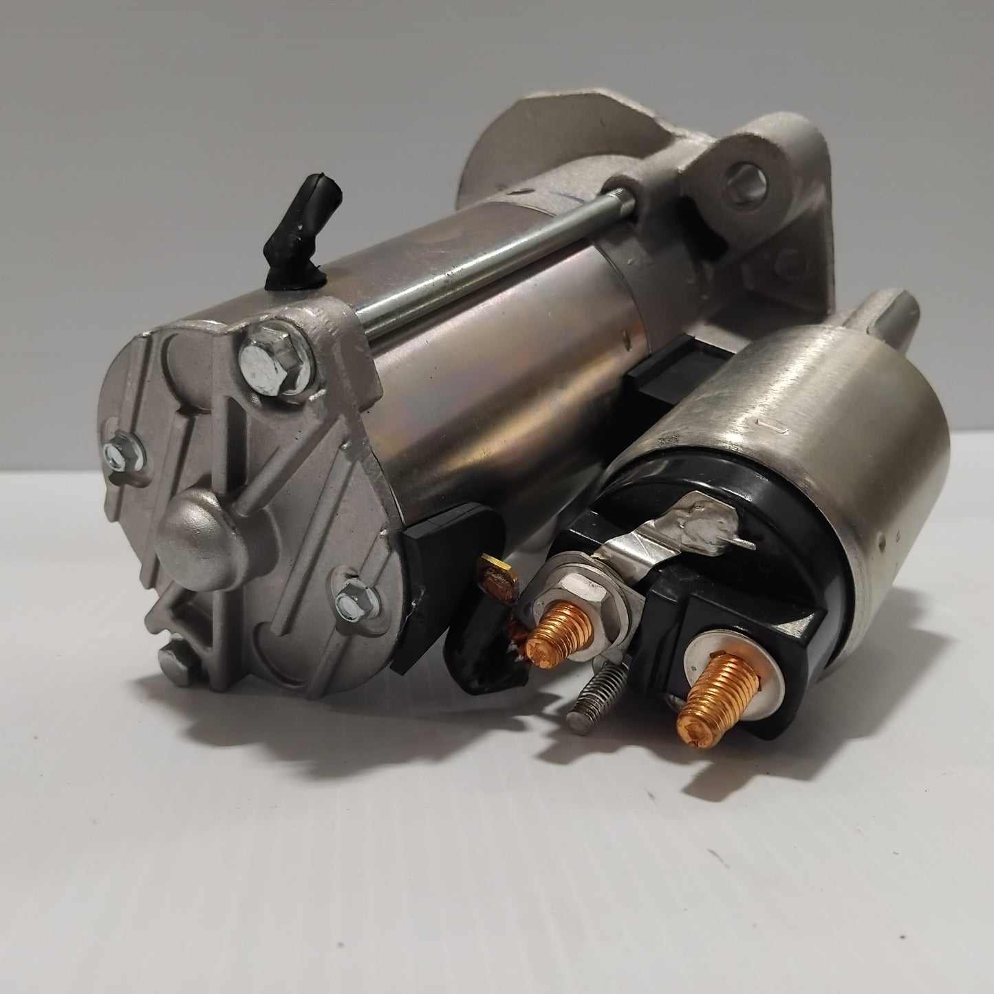 Genuine Starter Motor - Ford Fiesta 2001-2012 Diesel 1.6 | 1762873