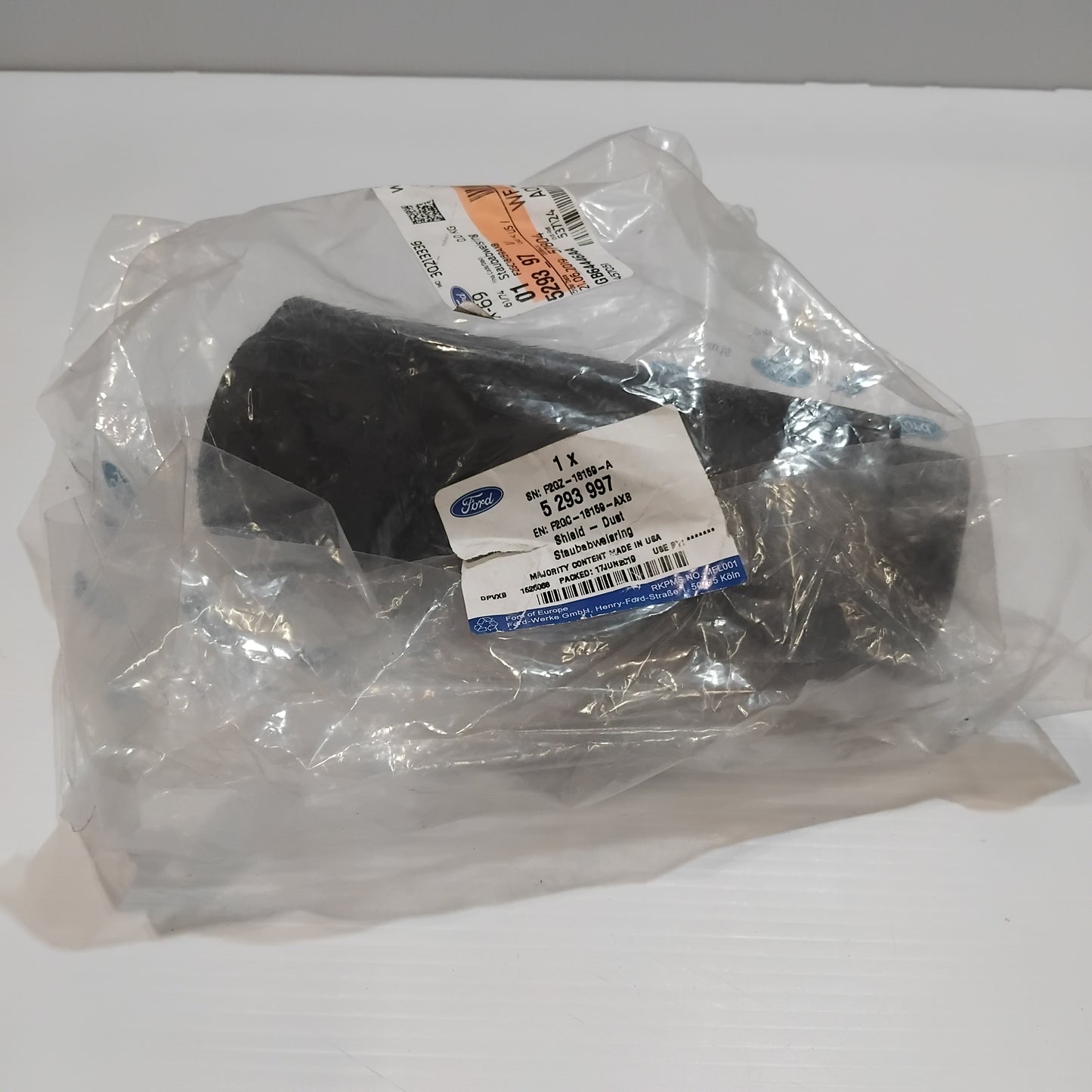 Genuine Ford Shield - Dust | 5293997