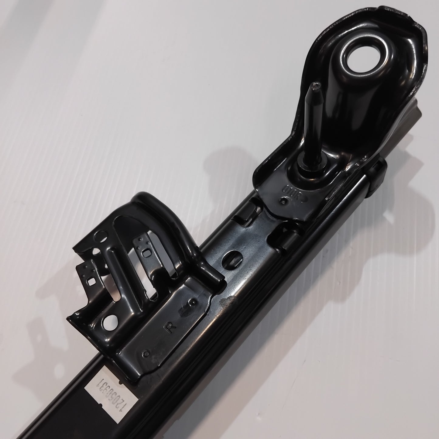 Genuine Toyota Track Assy Kit, Fr | 04001-65452