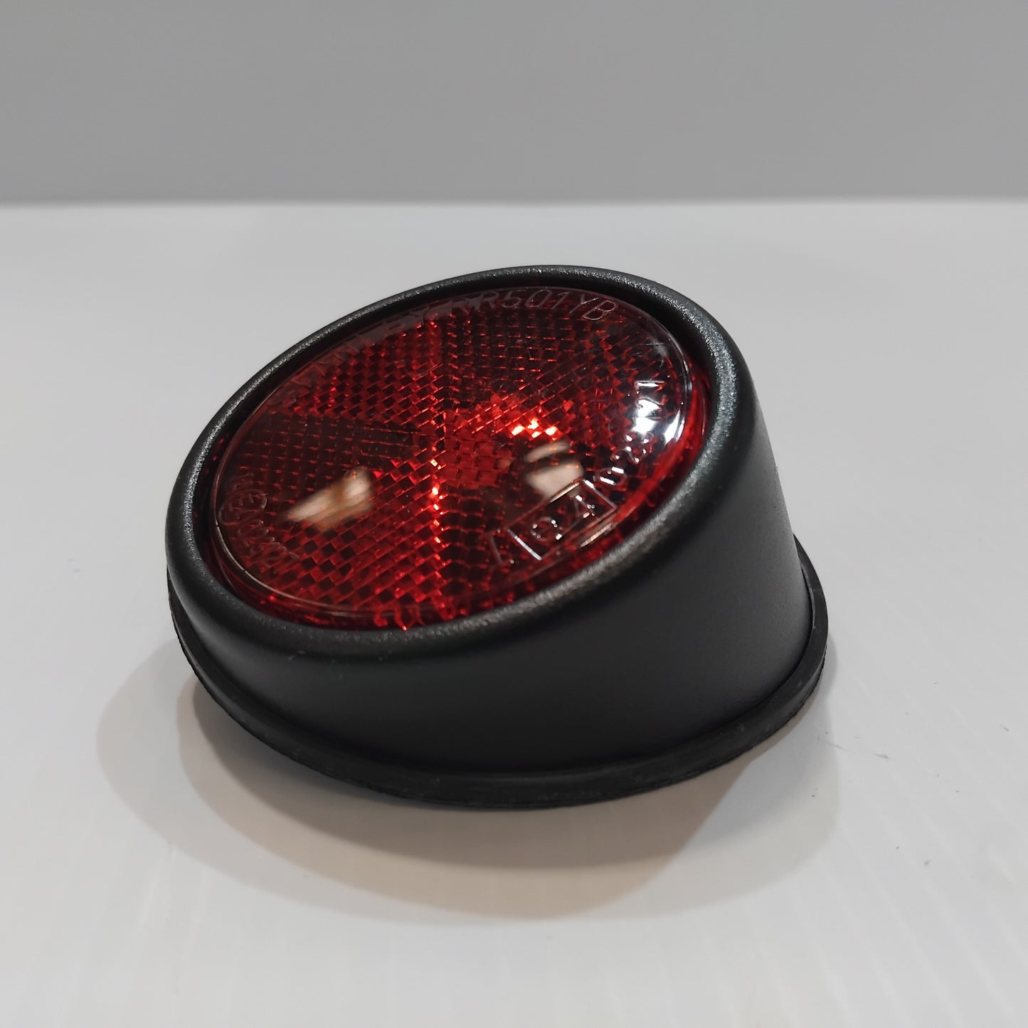 Genuine Mitsubishi Reflector Kit,Rr Lamp,Rh | MR296244