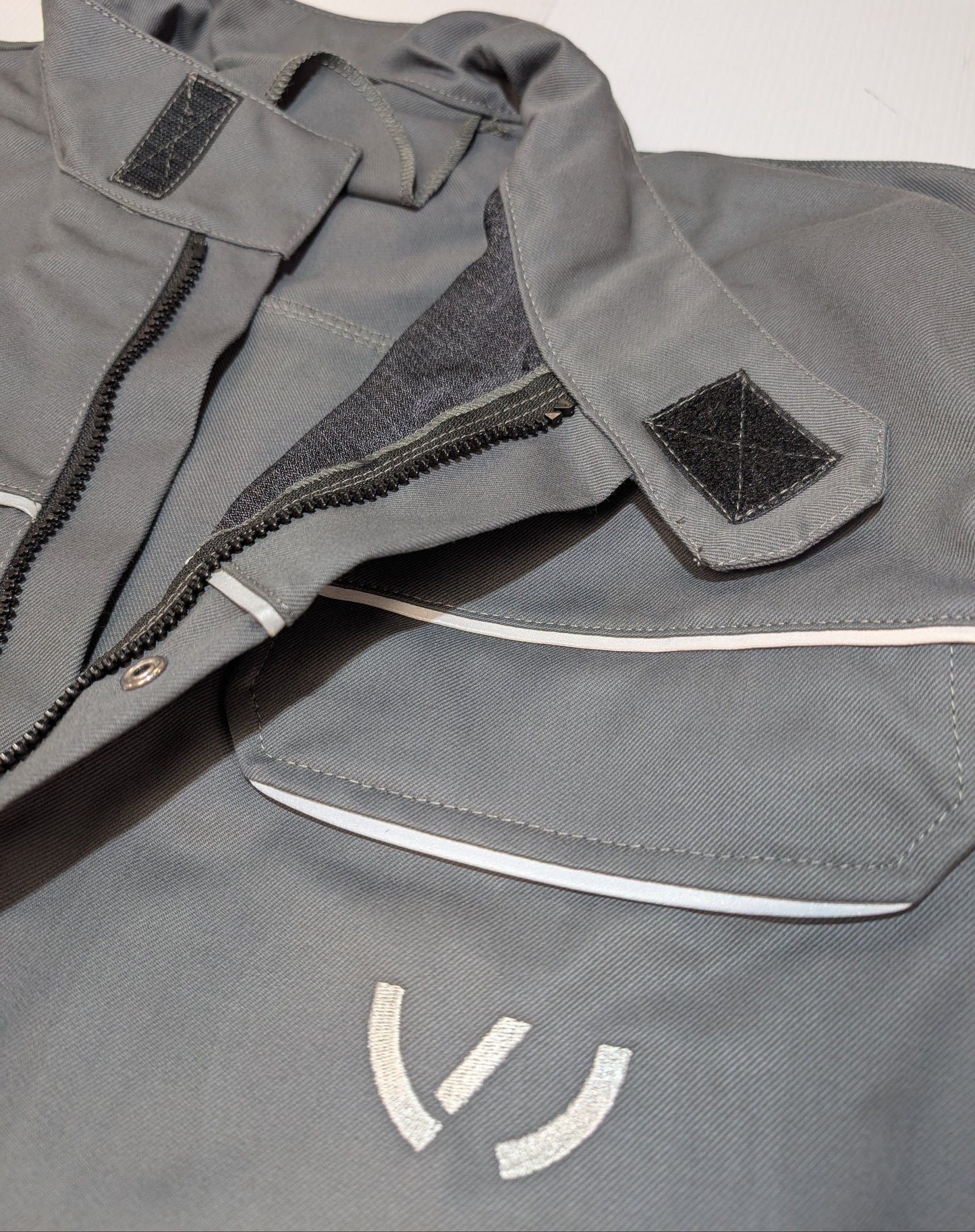 Genuine SEAT Jacket | ASE39701200060