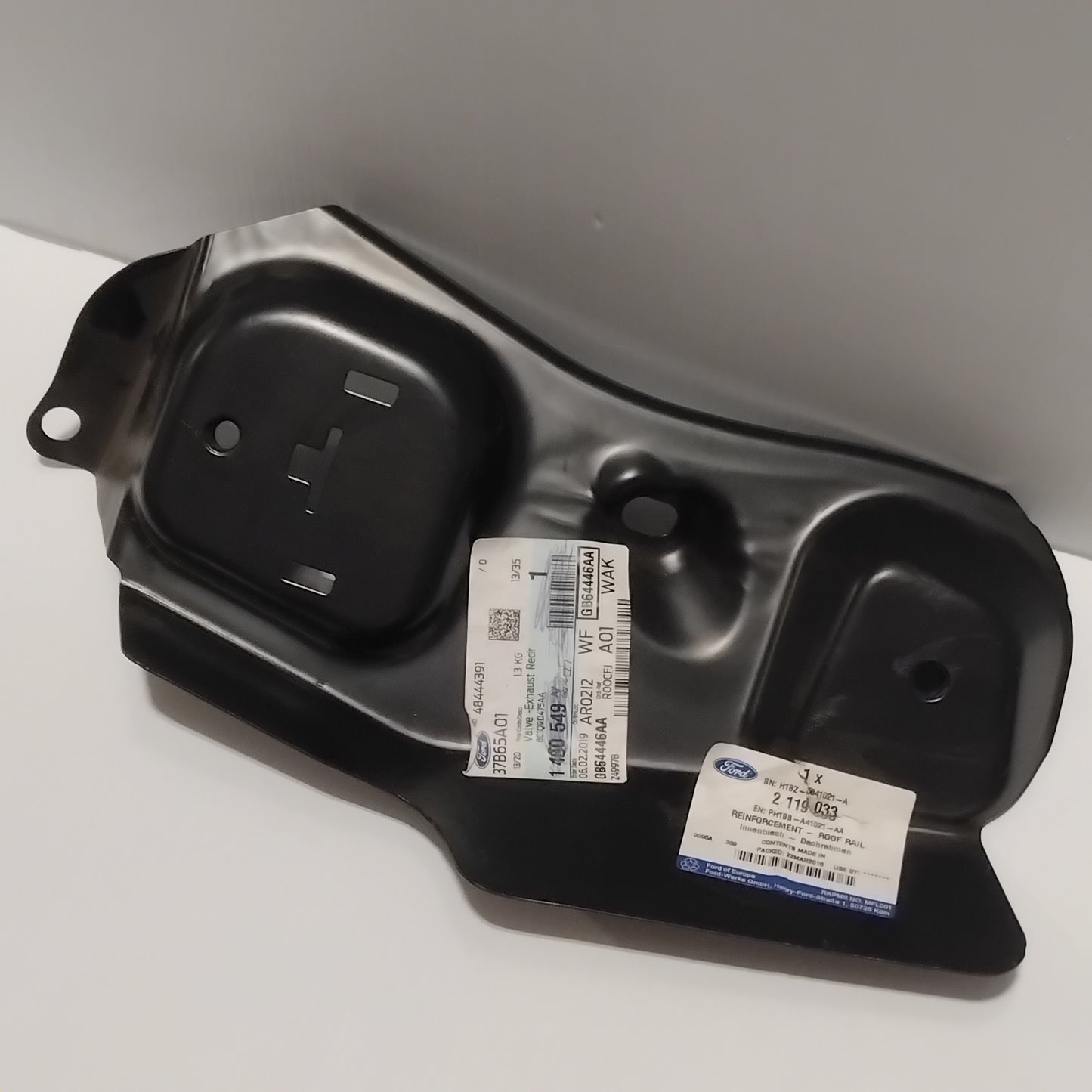 Genuine Ford Reinforcement - Roof Rail | 2119033